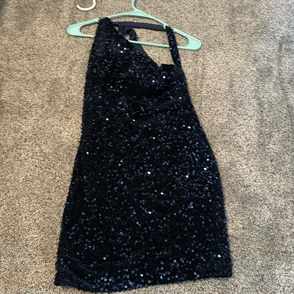 Pomuyoo homecoming dress